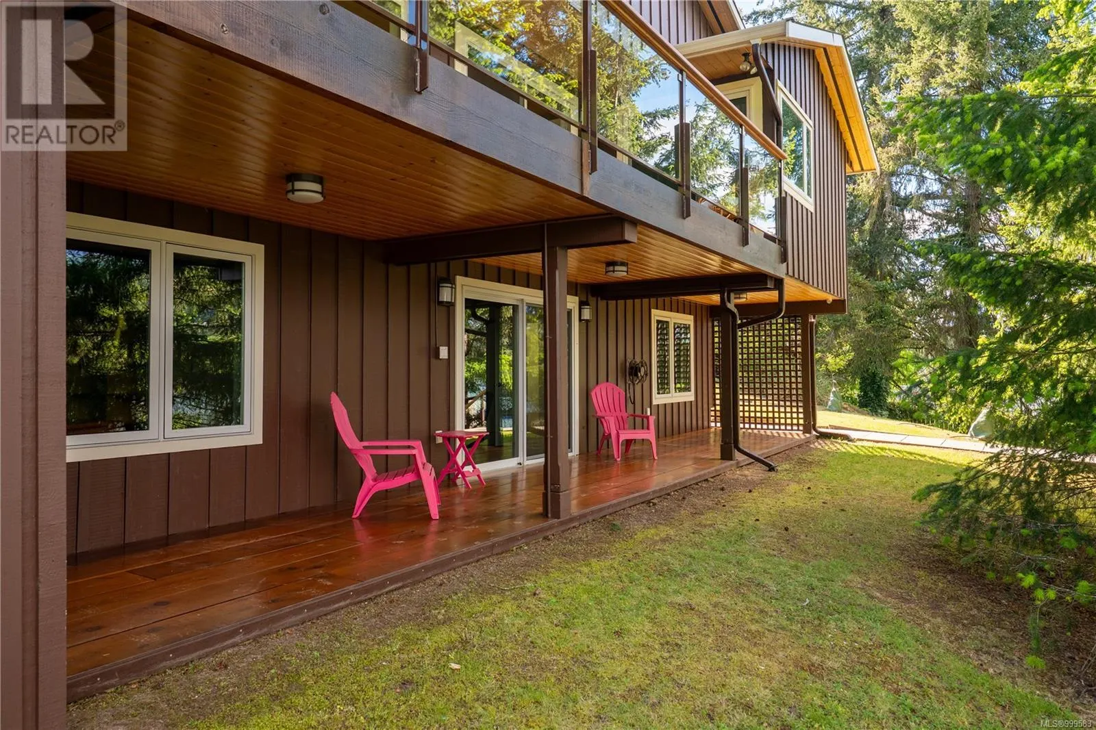 5026 Limberis Dr