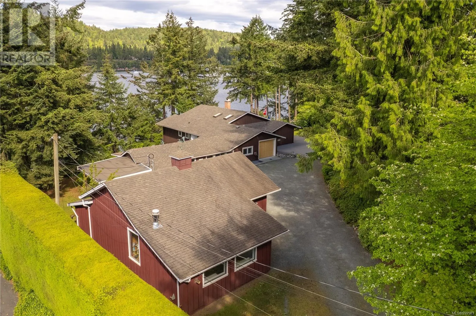 5026 Limberis Dr