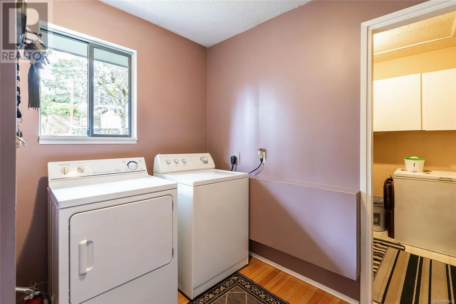 7413 Andrea Cres
