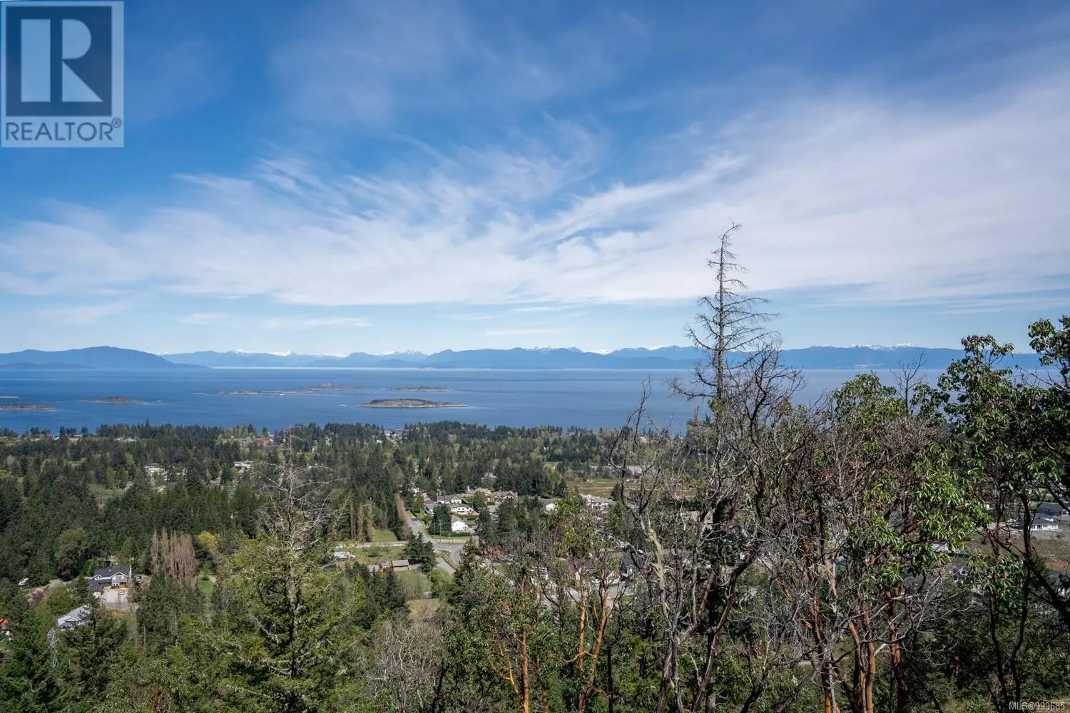 7468 High Ridge Cres