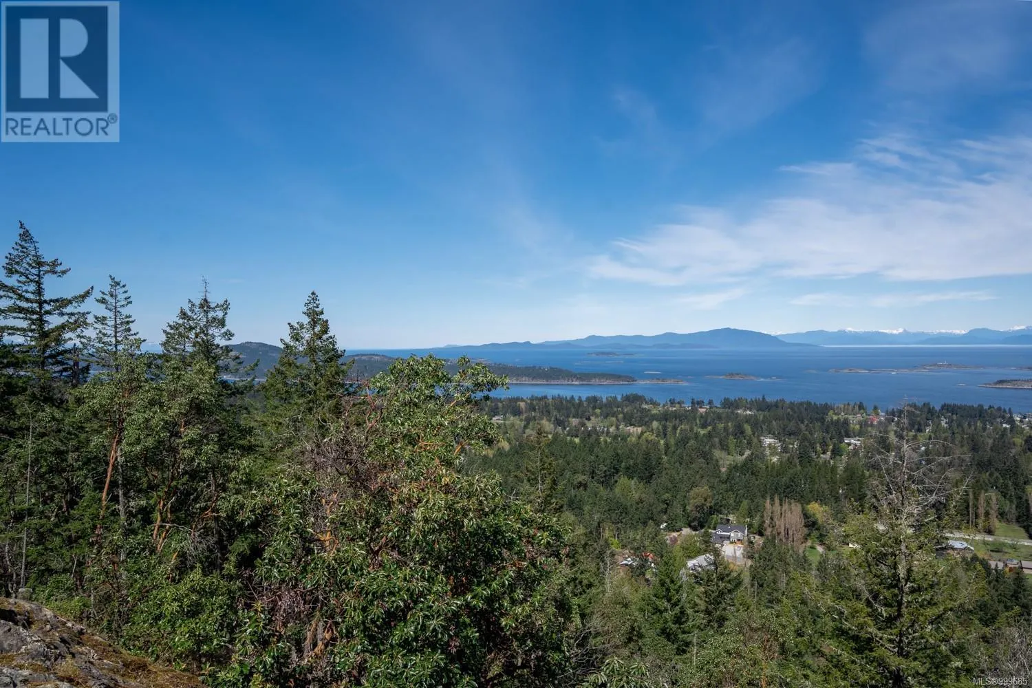 7468 High Ridge Cres
