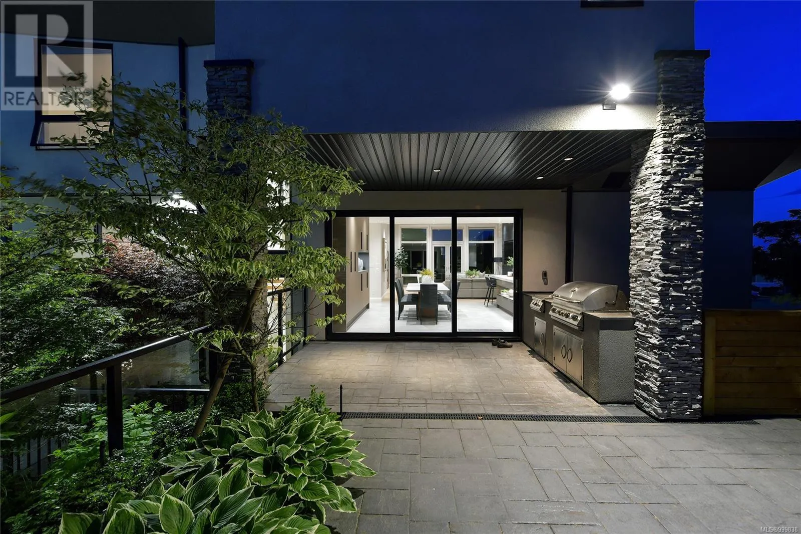 2324 Middowne Rd