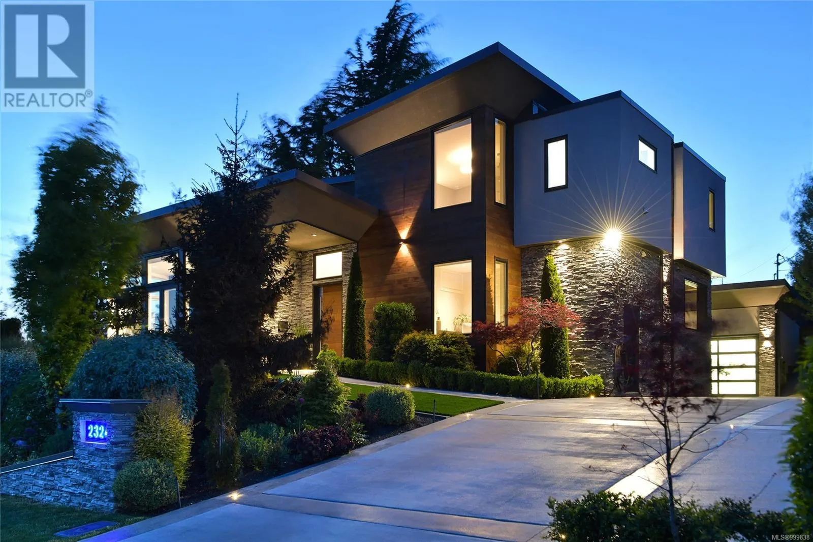 2324 Middowne Rd