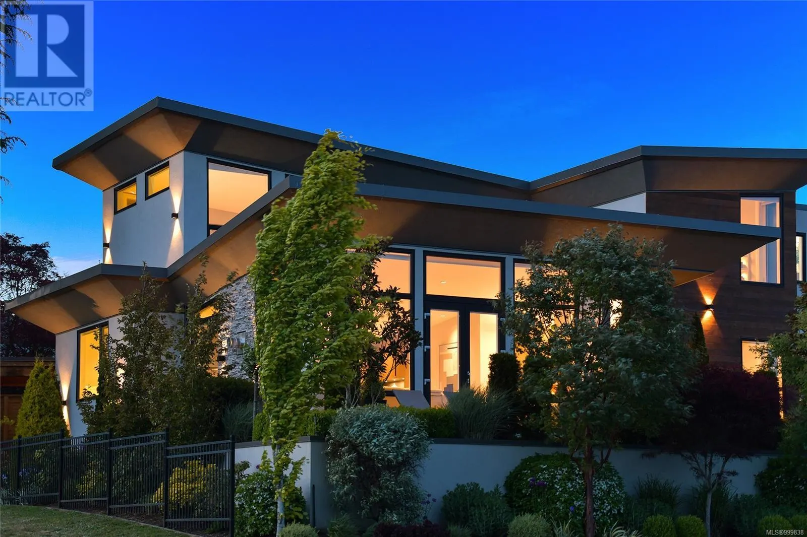 2324 Middowne Rd