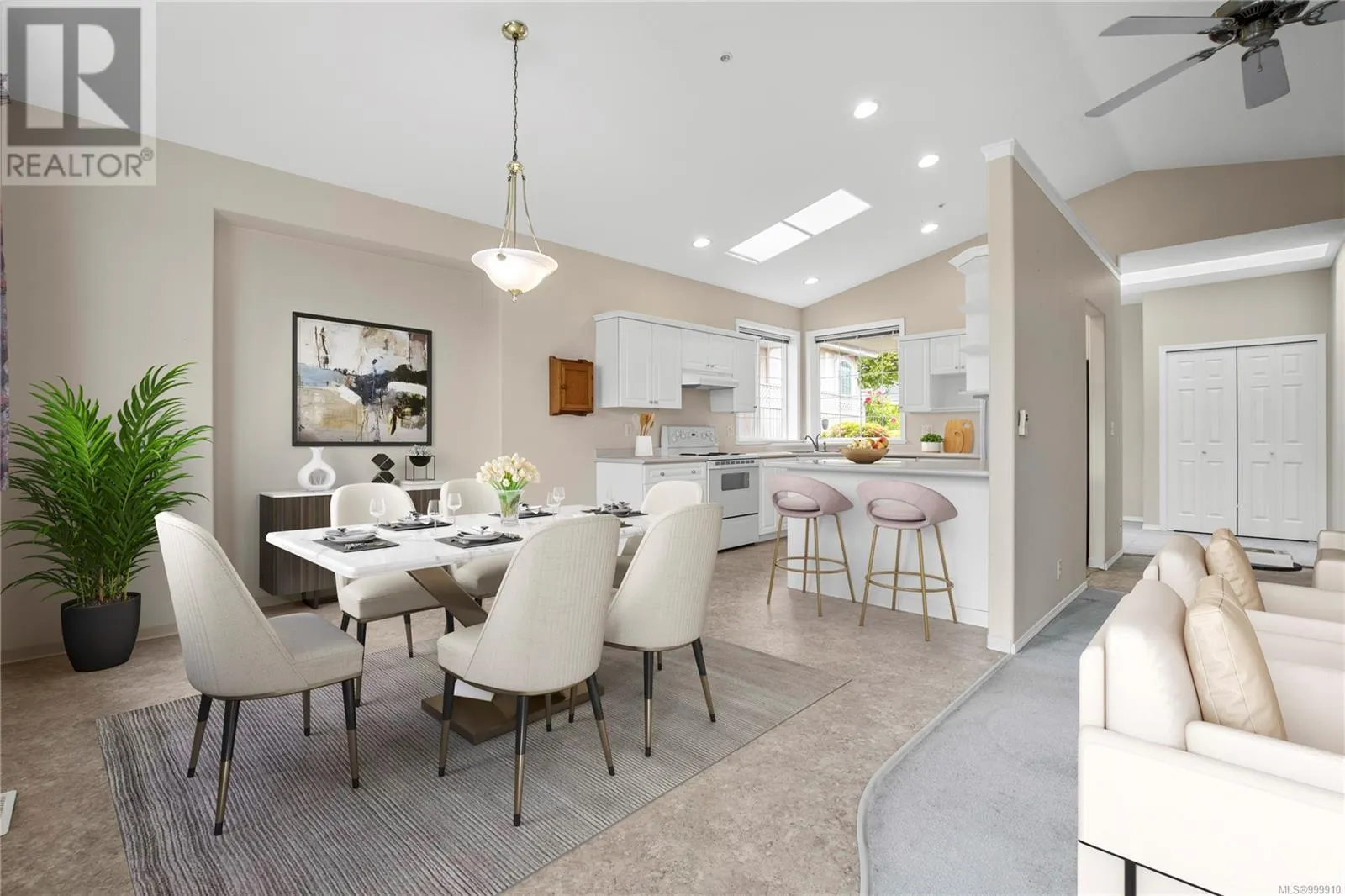 6168 Saturna Ave