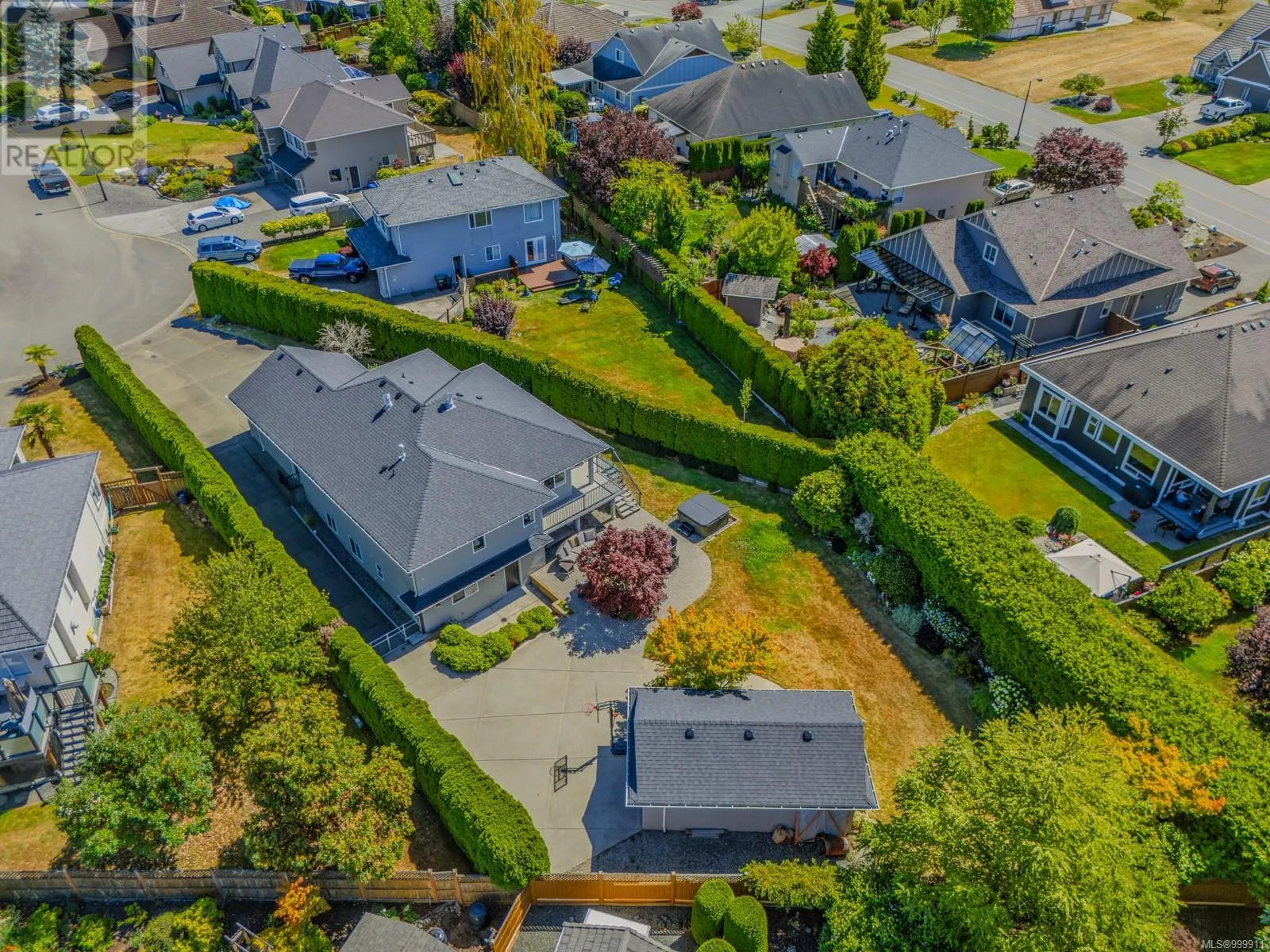 1112 Aery View Way
