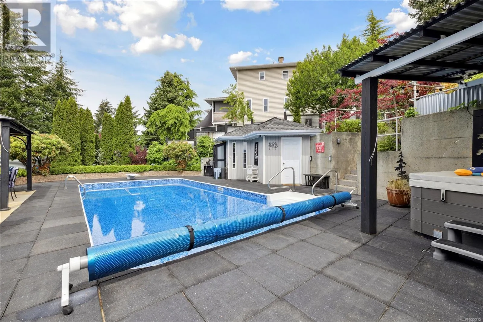 4118 Steede Ave
