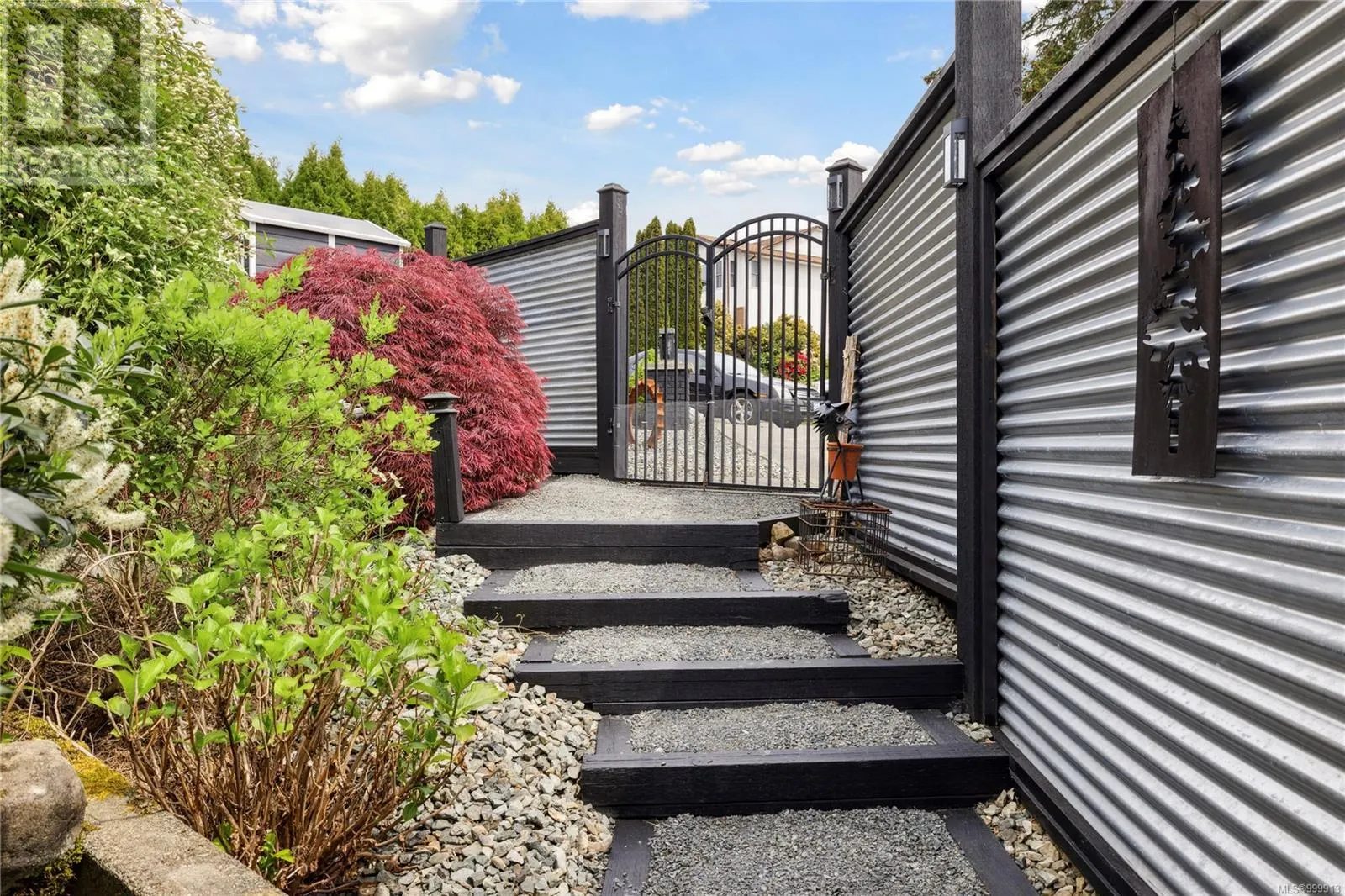 4118 Steede Ave