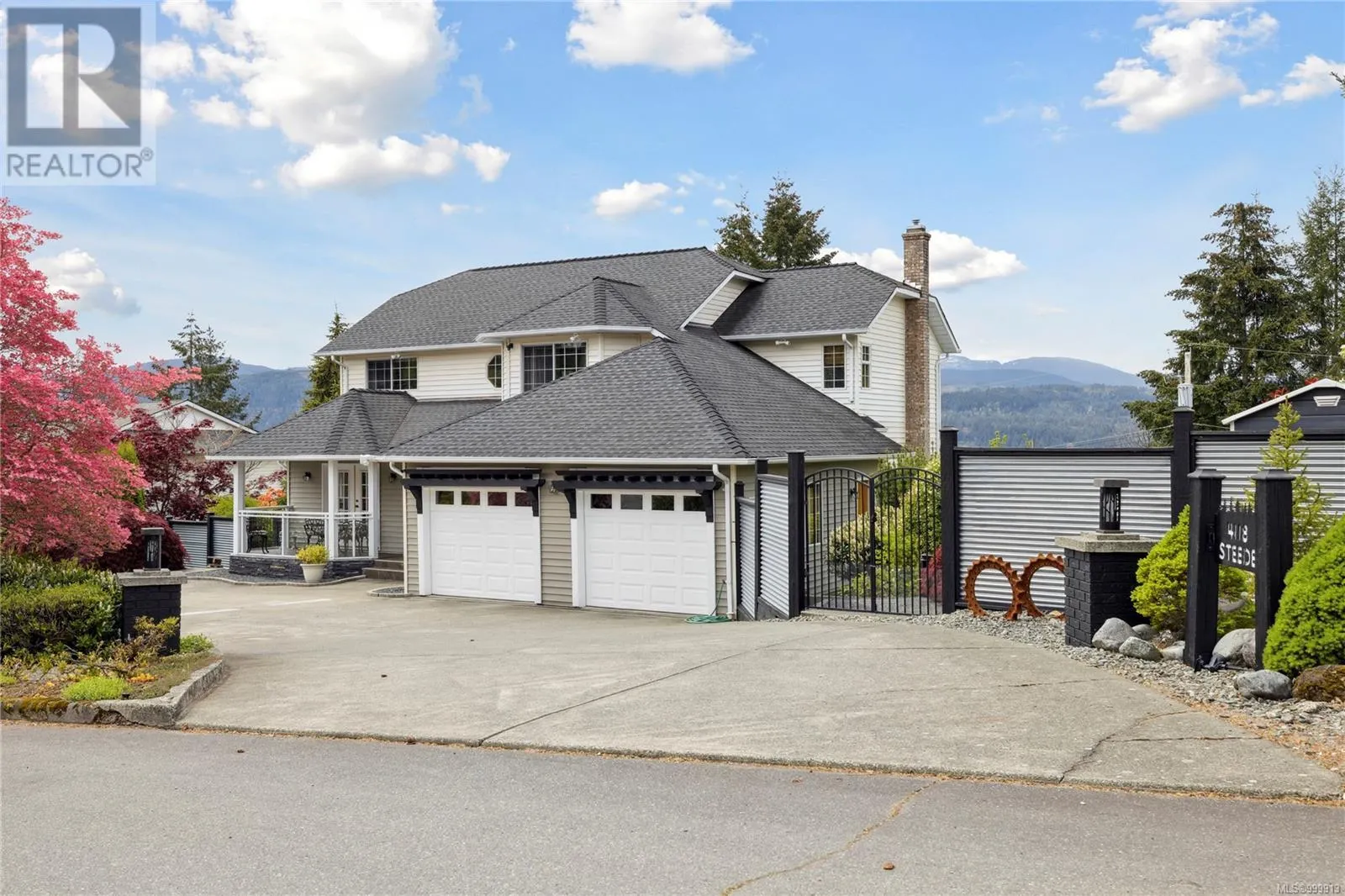 4118 Steede Ave