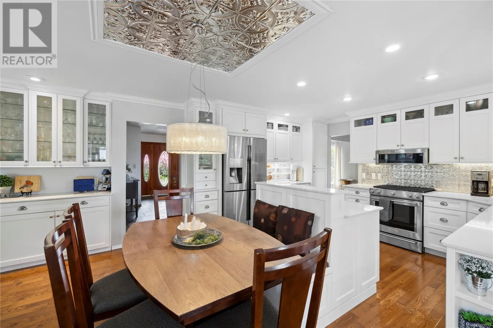 4118 Steede Ave