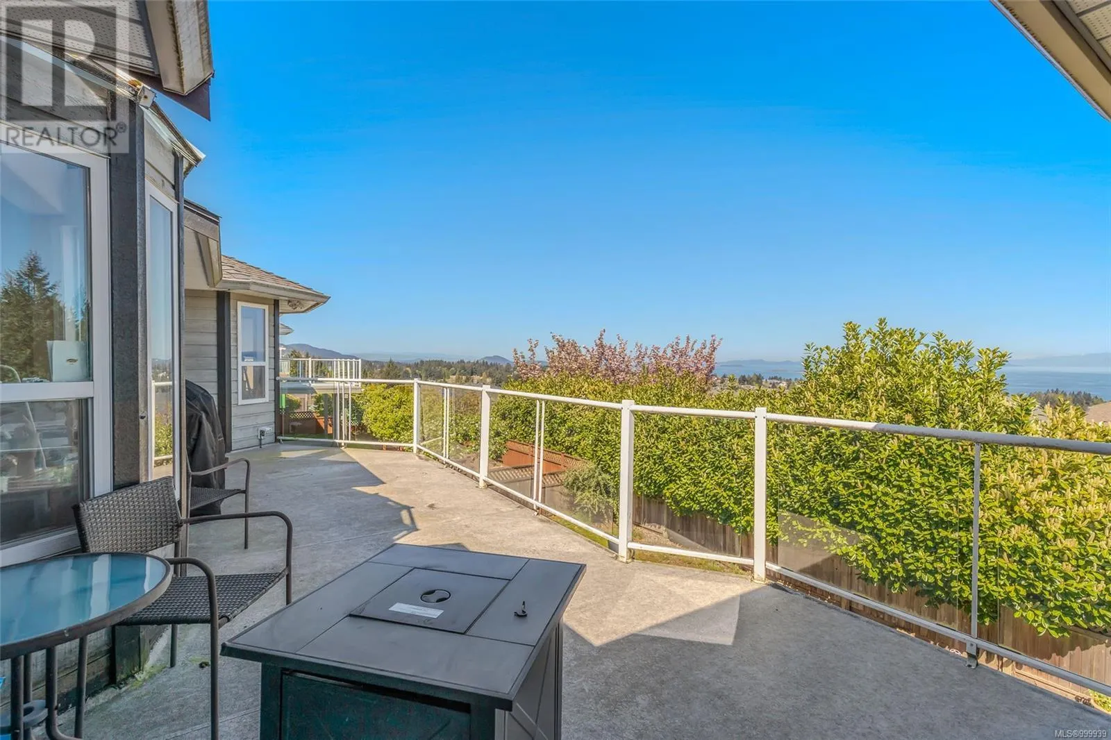 5356 Kenwill Dr