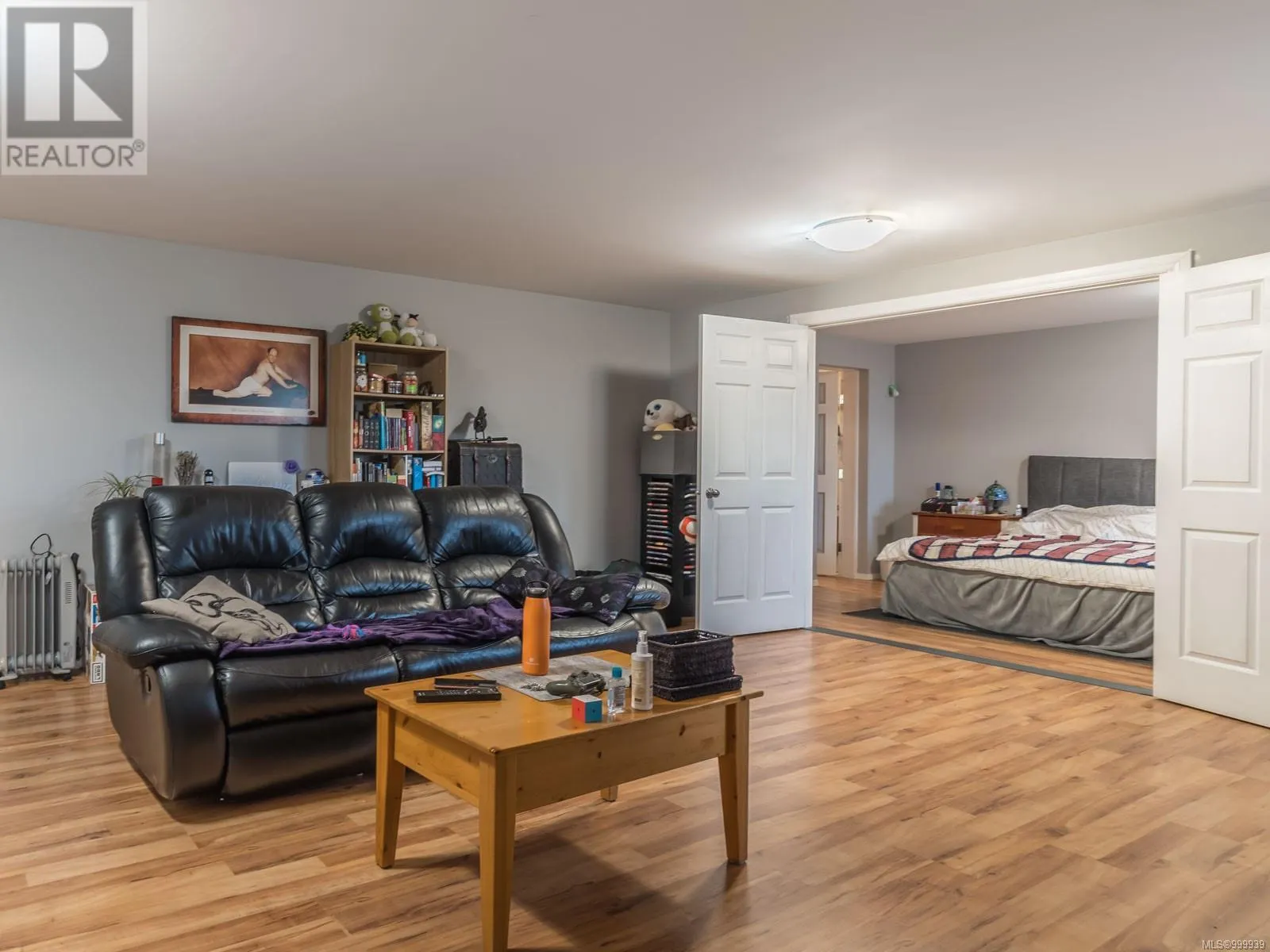 5356 Kenwill Dr