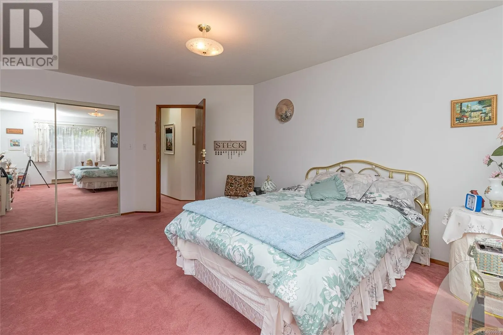 253 Hembrough Rd