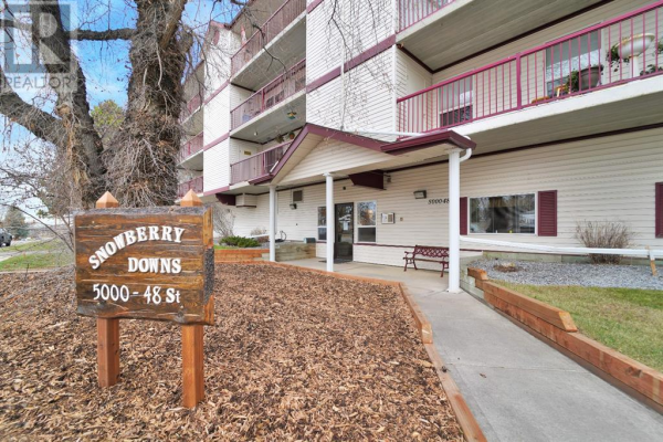 203, 5000 48 Street, Innisfail