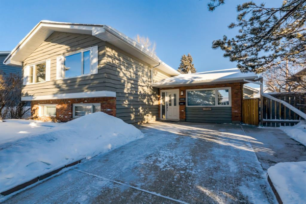 5908 Lakeview Drive SW, Calgary