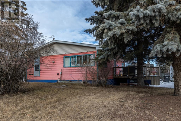 4706 50 Avenue, Sylvan Lake