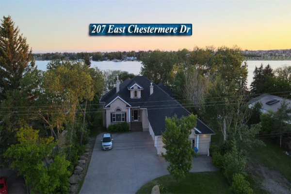 207 EAST CHESTERMERE Drive, Chestermere