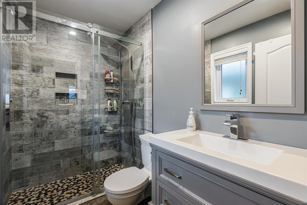 Listing A1244678 - Large Photo # 17