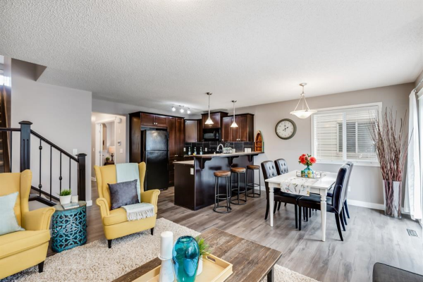 118 Canals Circle SW, Airdrie