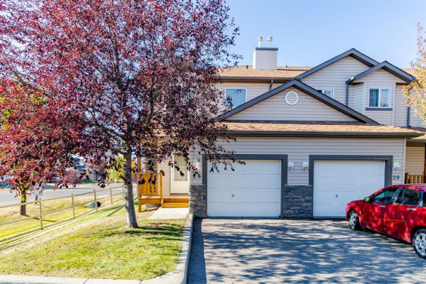 28, 156 Canoe  Drive SW, Airdrie