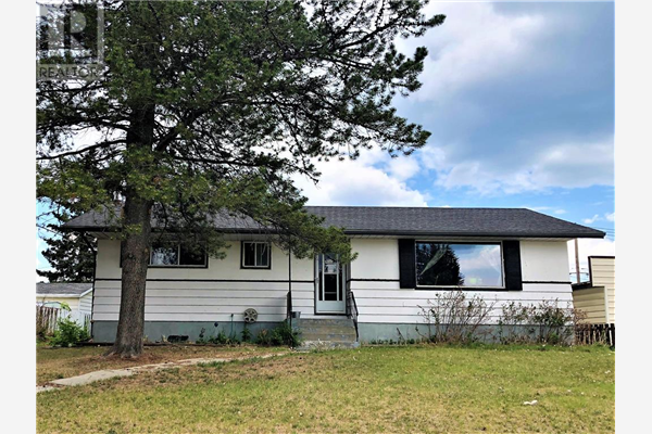 111 Simpson Street, Hinton