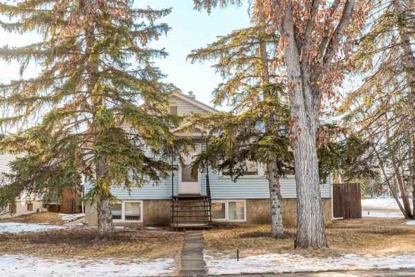 2139 51 Avenue SW, Calgary
