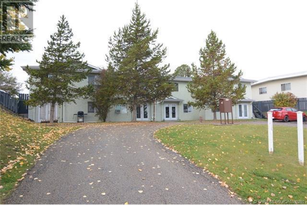 4711 46 Avenue, Innisfail