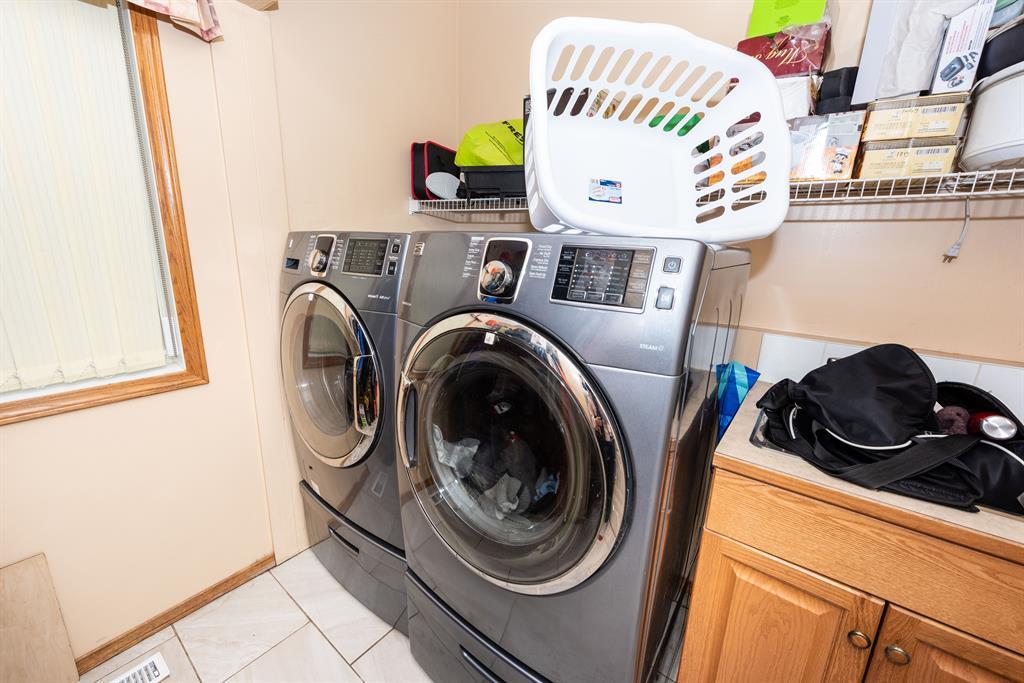 Listing A2021840 - Large Photo # 17