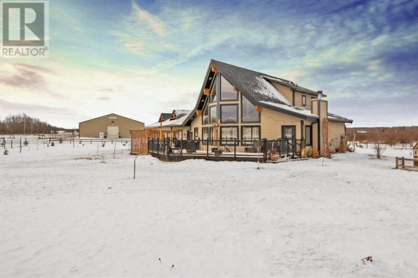 22406 672 Township, Valleyview