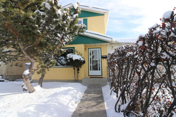 5424 54 Street NE, Calgary