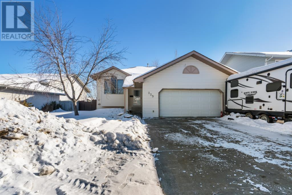 225 Bussieres Drive, Fort McMurray