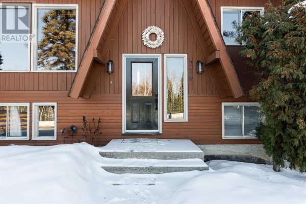 729 Timberline Drive, Fort McMurray