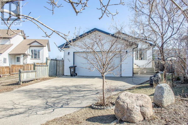 133 Pickles Crescent, Fort McMurray