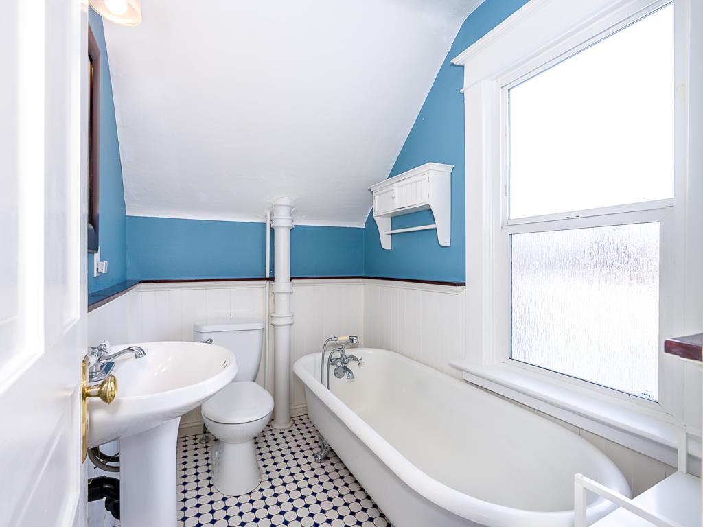 Listing A2032800 - Large Photo # 22