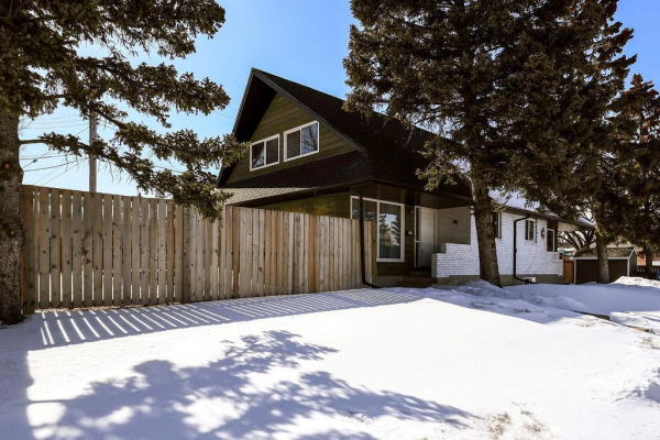 123 60 Avenue NE, Calgary