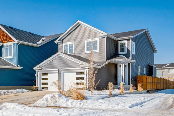 1048 Copperfield Boulevard SE, Calgary