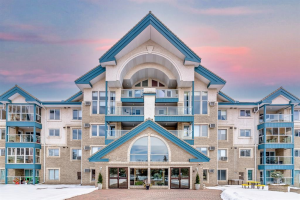416, 7239 Sierra Morena Boulevard SW, Calgary