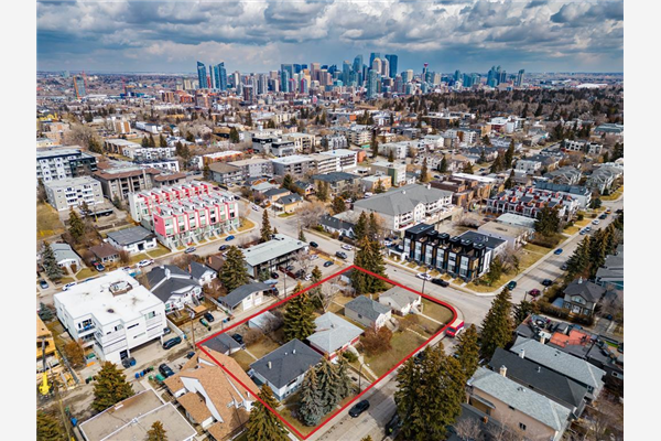 1816 28 Avenue SW, Calgary