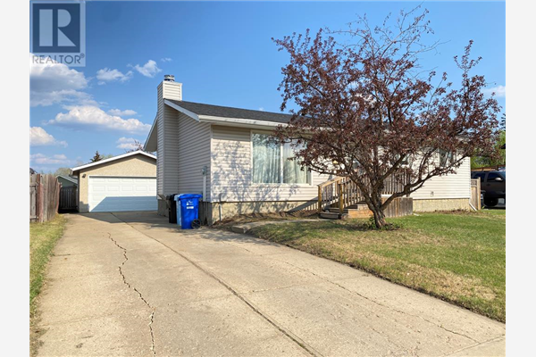 105 Silvanus Crescent, Fort McMurray