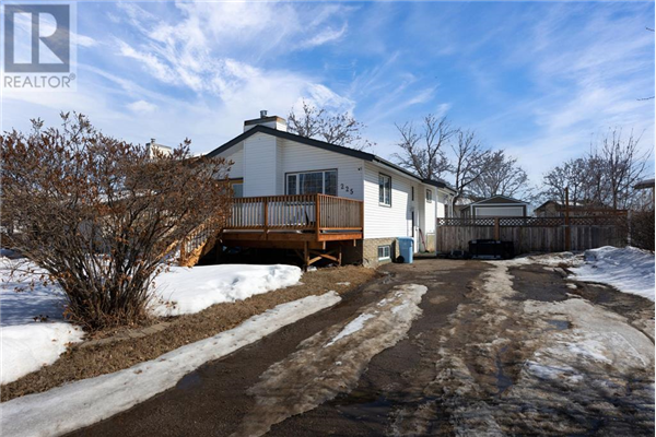 225 Woodland Drive, Fort McMurray