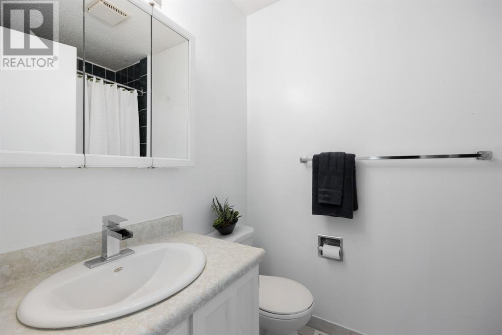 Listing A2047860 - Large Photo # 19