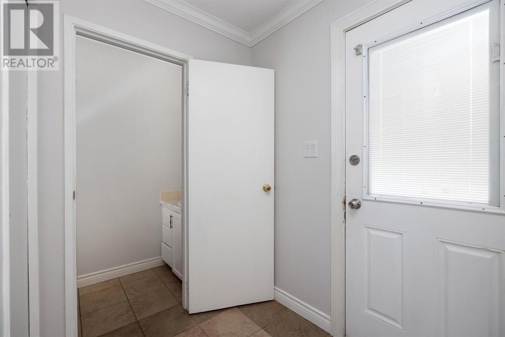 Listing A2049193 - Large Photo # 3