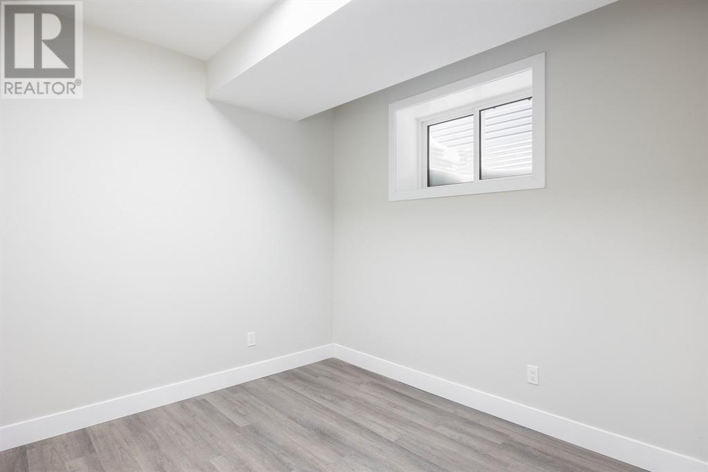 Listing A2049956 - Large Photo # 30
