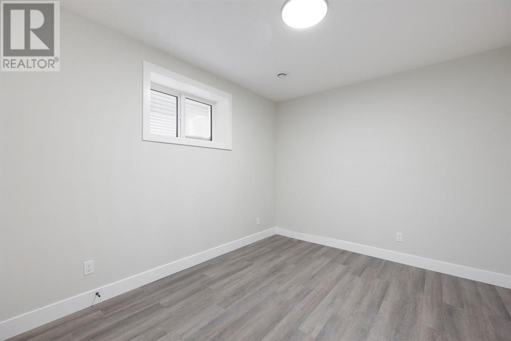 Listing A2049956 - Large Photo # 28