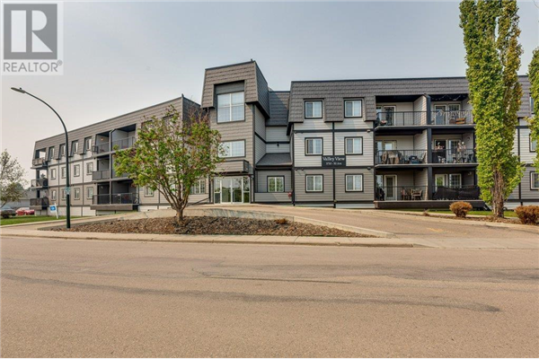 310, 3730 50 Avenue, Red Deer