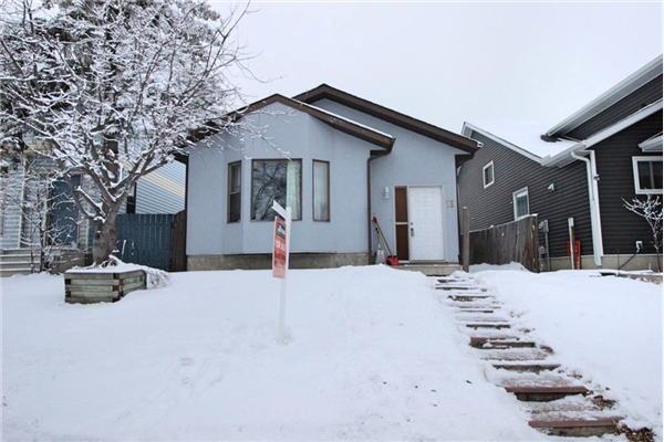 11 Tararidge Drive NE, Calgary