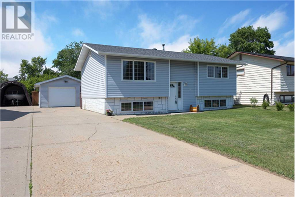39 Ells Crescent, Fort McMurray