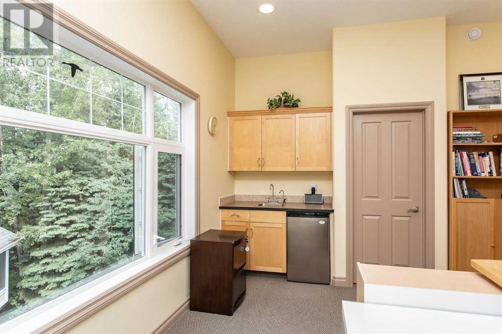Listing A2062735 - Large Photo # 25