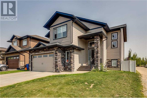 13 Grove Close, Red Deer
