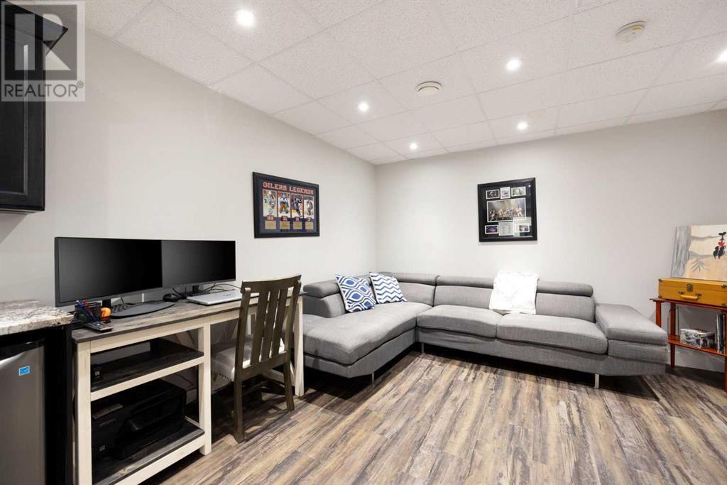 Listing A2073143 - Large Photo # 30